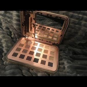 Tarte eye shadow palette